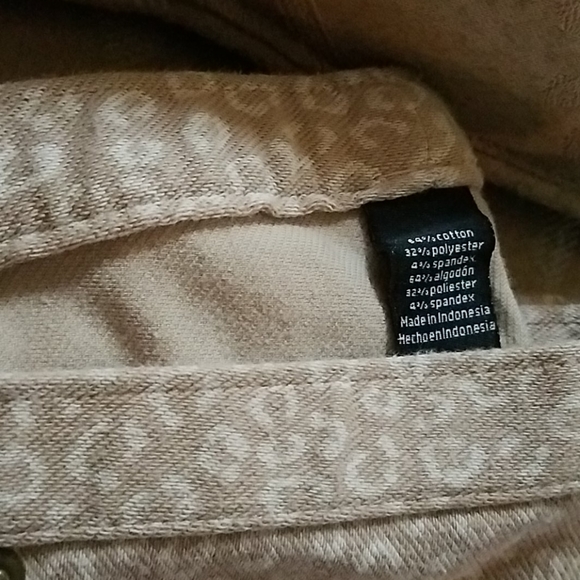 Pants - Picture 2 of 6